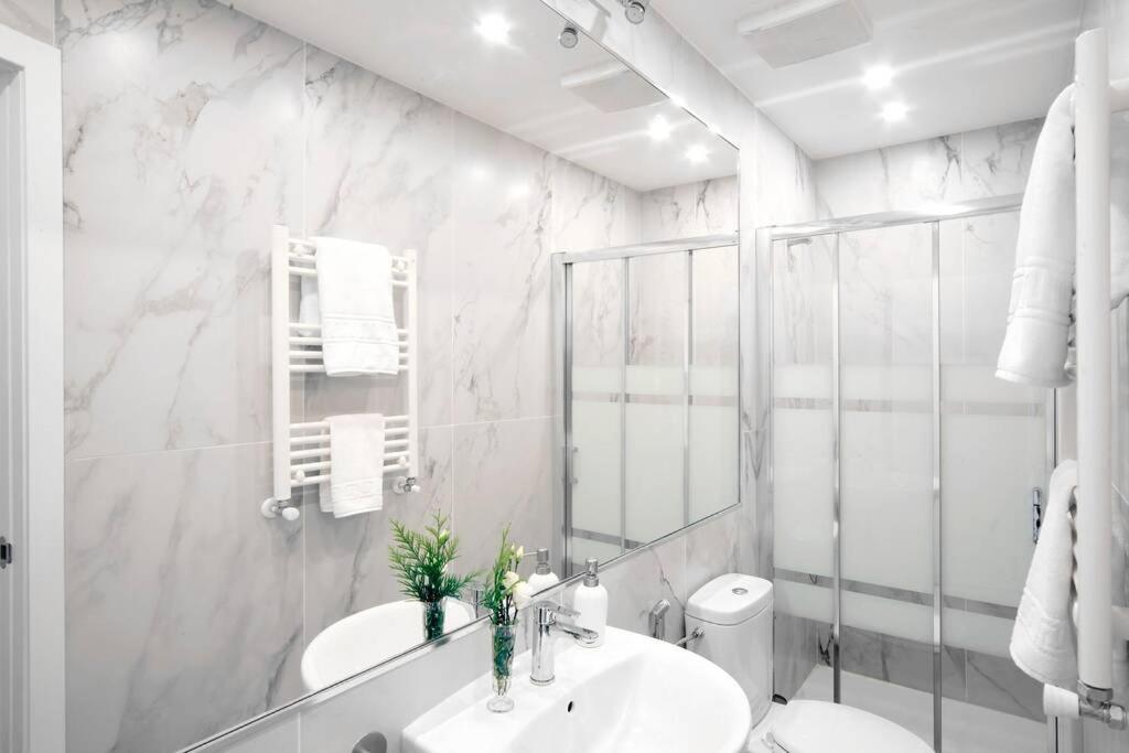 Luxury & Design Apartment Madrid Center 3Brm 3Bthr ภายนอก รูปภาพ